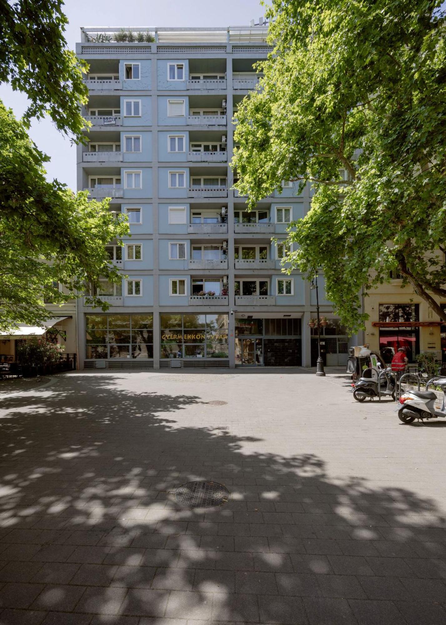 Elegant Home Overlooking The Music Academy Budapest Esterno foto